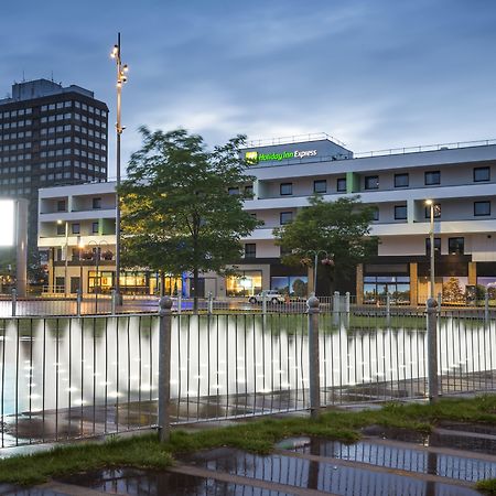 Holiday Inn Express Middlesbrough - Centre Square By Ihg Ngoại thất bức ảnh