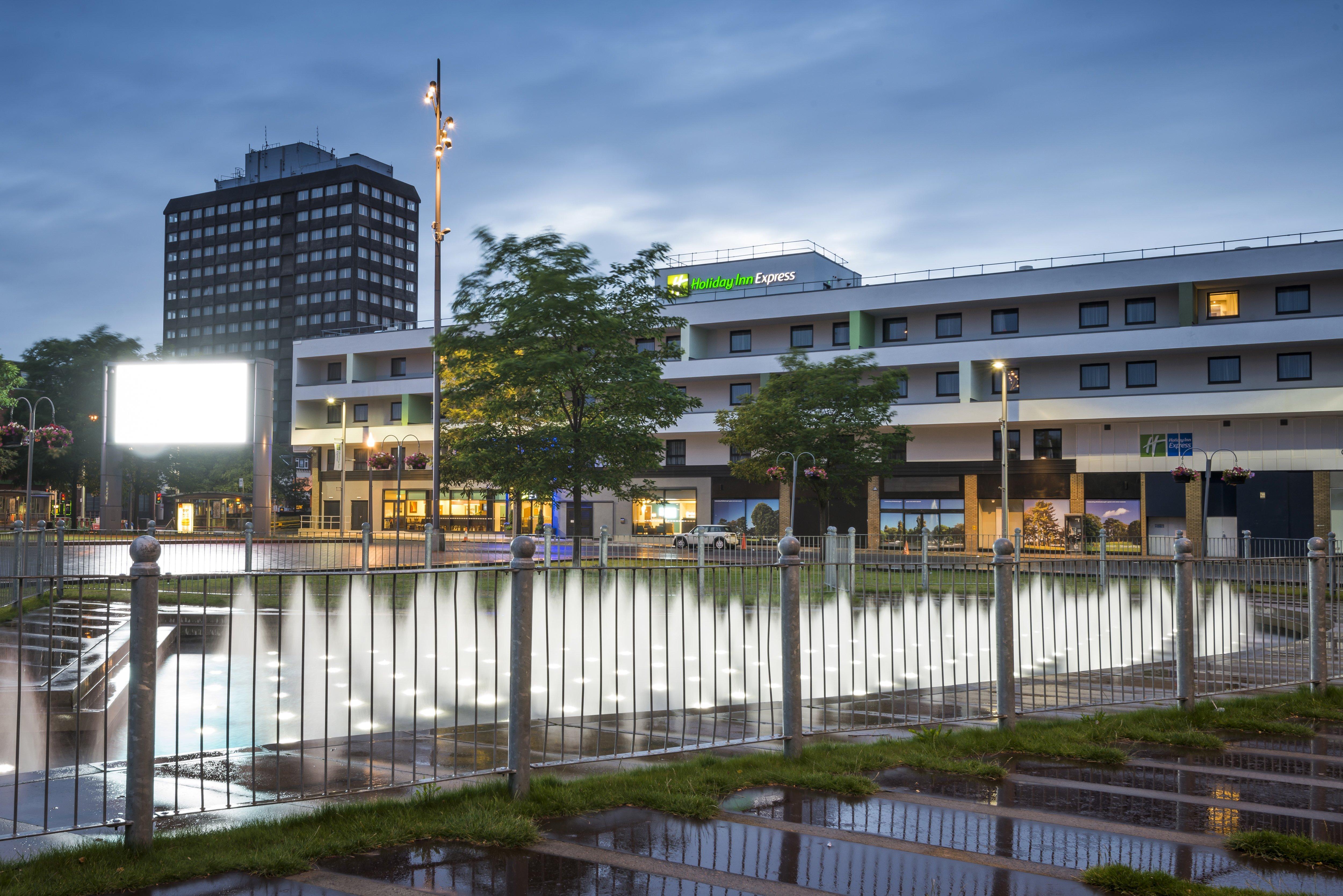 Holiday Inn Express Middlesbrough - Centre Square By Ihg Ngoại thất bức ảnh