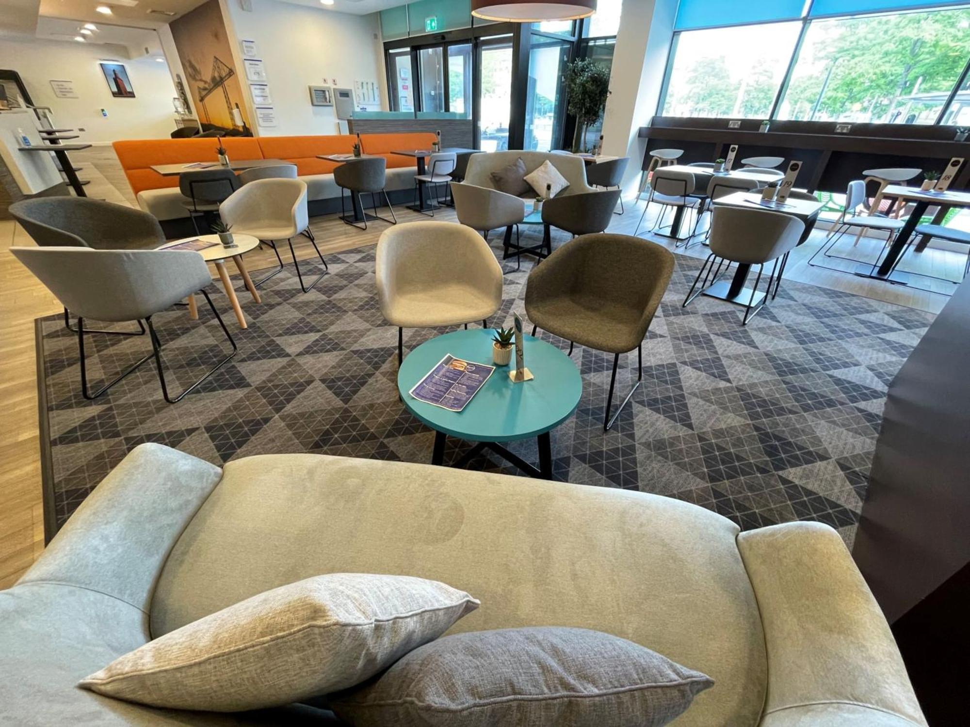 Holiday Inn Express Middlesbrough - Centre Square By Ihg Ngoại thất bức ảnh